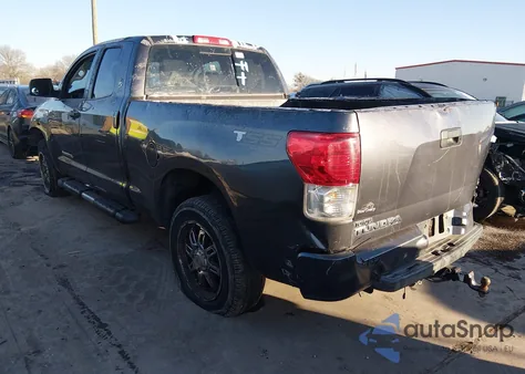 2013 Toyota Tundra Grade 5.7L V8 из США, поврежденный, VIN 5TFUY5F17DX294453